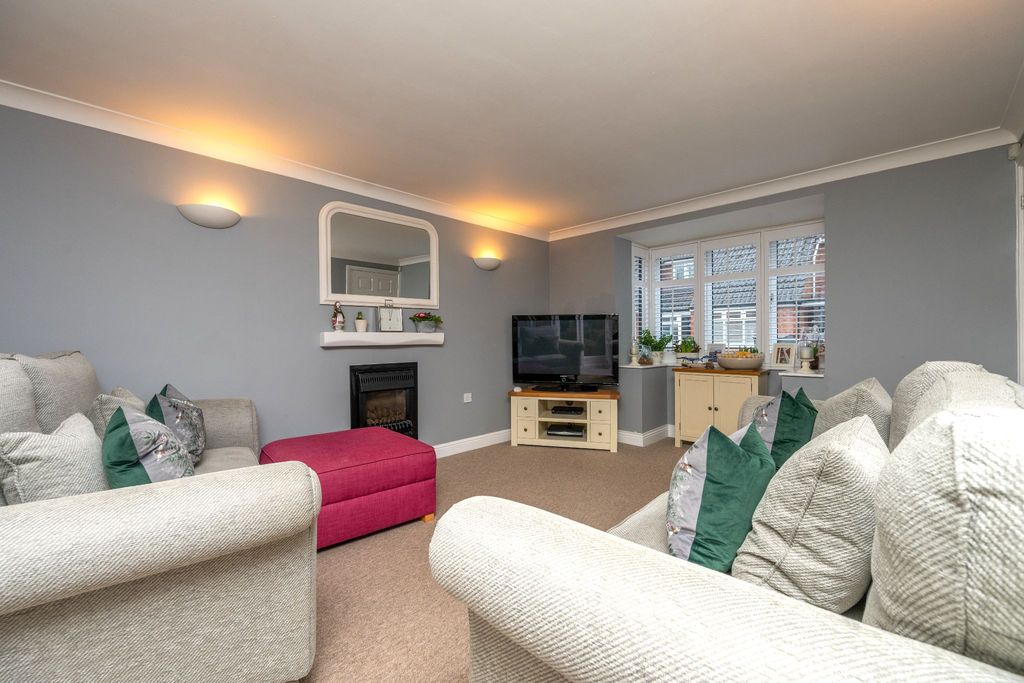 Additional image 2 of 2 bed semi-detached house for saleAbbey Mews, Alcester B49