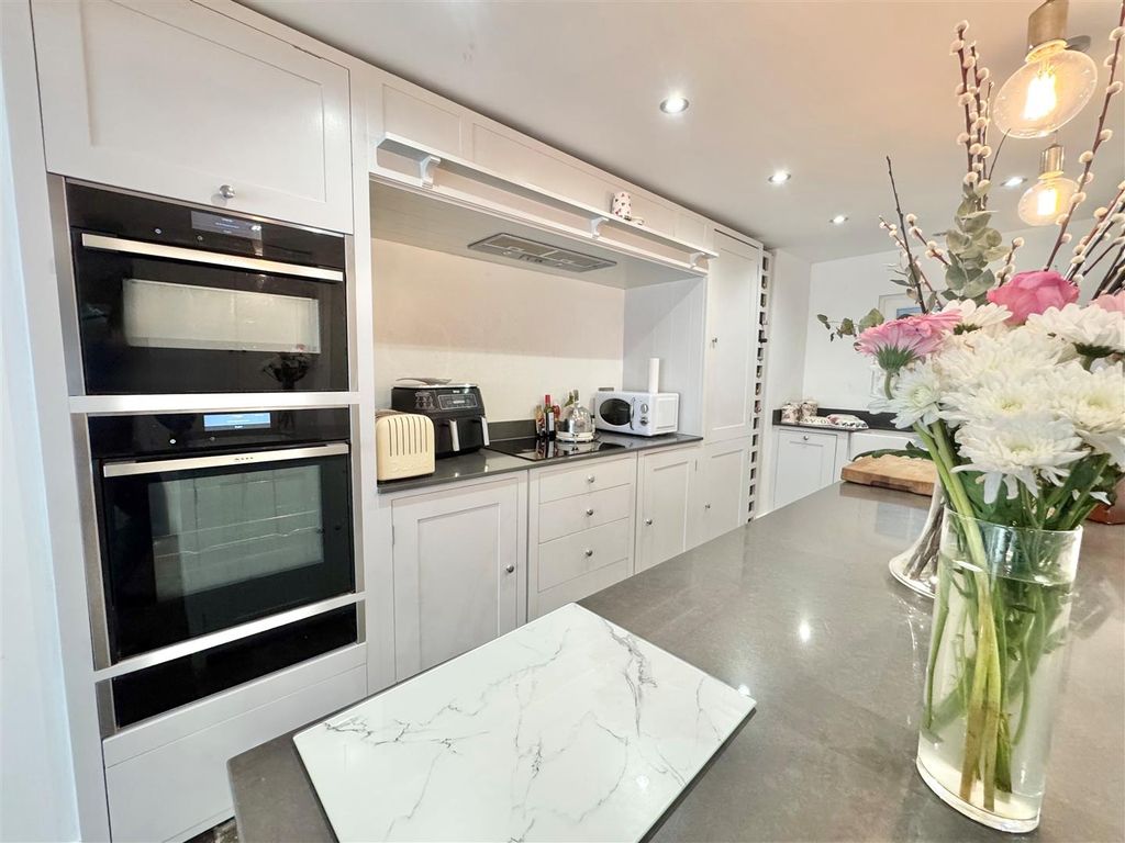 Additional image 12 of 4 bed terraced house for saleHeyes Lane, Alderley Edge SK9