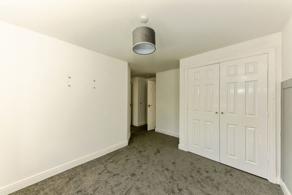 Additional image 13 of 1 bed flat for saleLancaster Drive, Immingham DN40