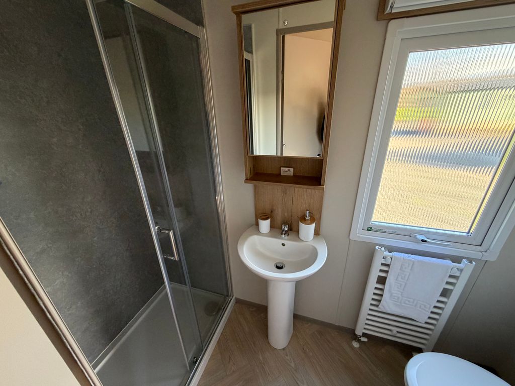 Additional image 8 of 2 bed detached bungalow for saleTrossachs Holiday Park, Stirling FK8