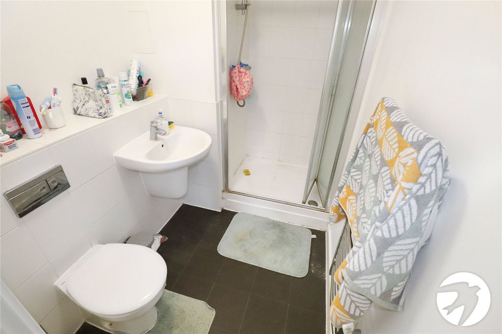 Additional image 8 of 2 bed flat for saleLittle Brights Road, Belvedere DA17