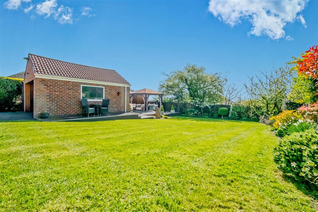 Additional image 36 of 4 bed detached house for saleGreenhill Lane, Wortley, Leeds LS12