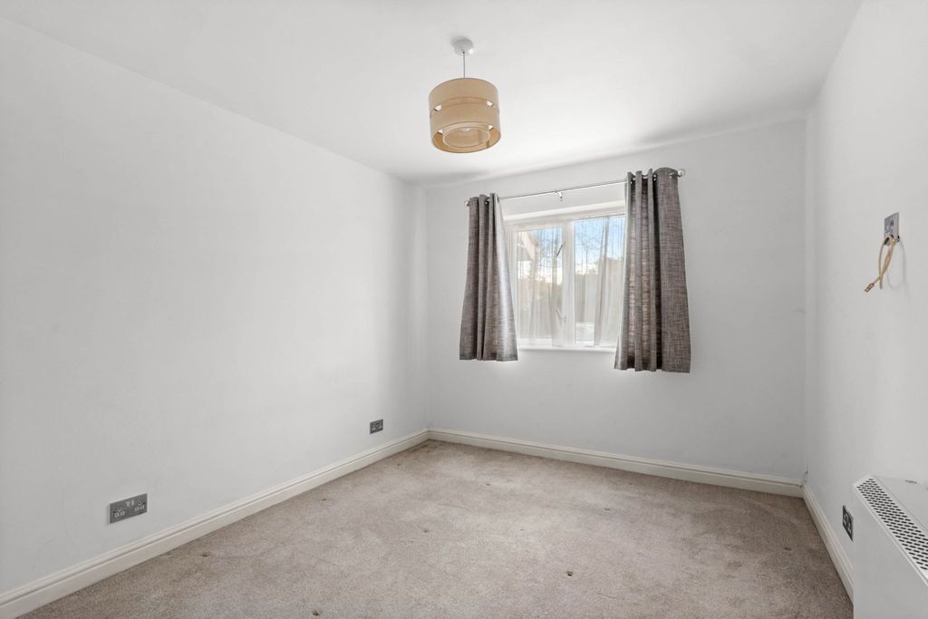 Additional image 9 of 1 bed maisonette for saleCorinthian Court, Alcester B49