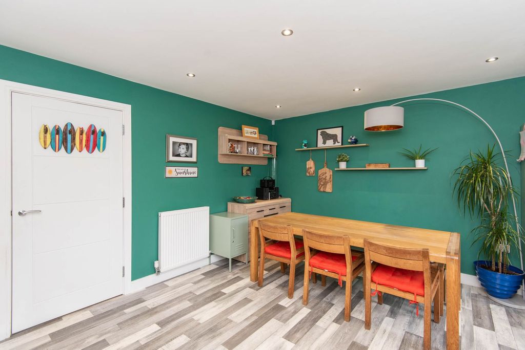 Additional image 6 of 4 bed semi-detached house for saleGratton Place, Chesterfield S41