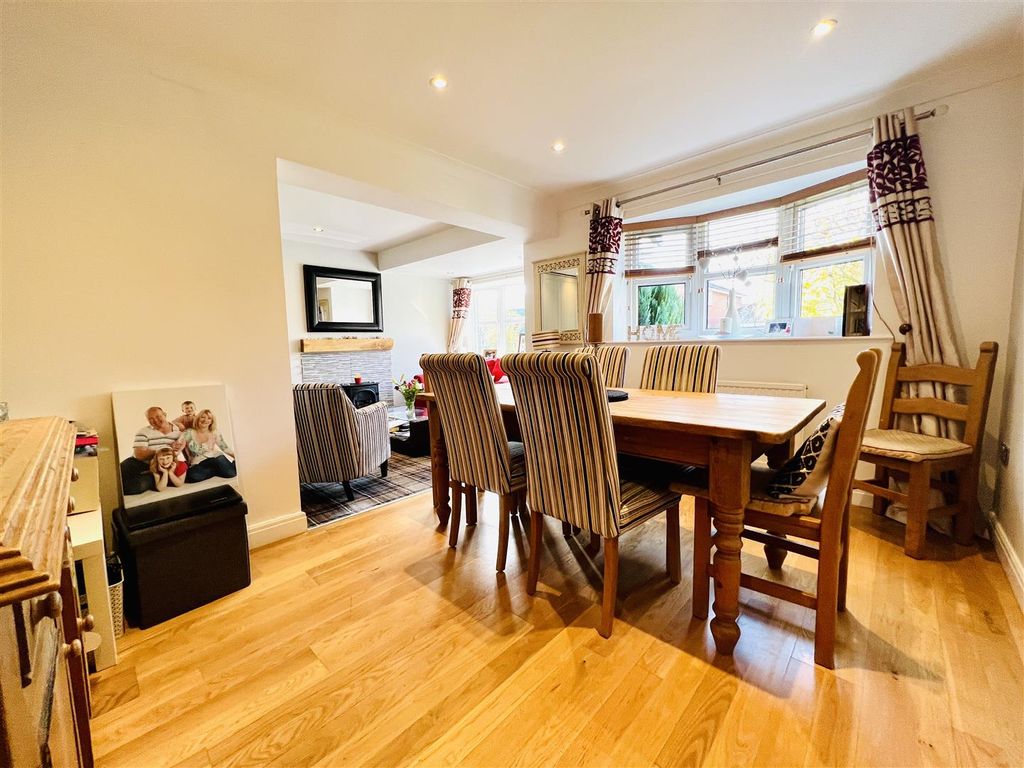 Additional image 10 of 4 bed detached house for saleStour Close, Altrincham WA14