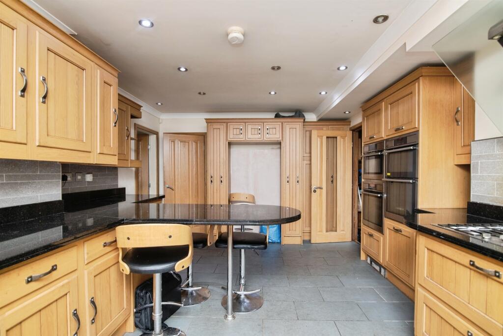 Additional image 19 of Pear Tree Drive, Birmingham