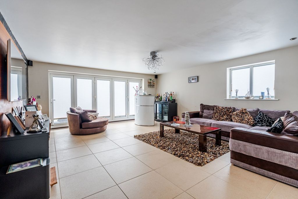 Additional image 4 of 6 bed detached house for saleLea Road, Batley WF17