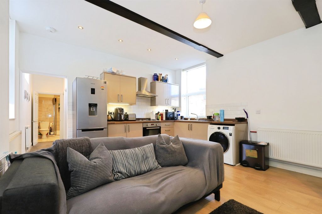 Additional image 13 of 2 bed flat for salePlimsoll Street, Kidderminster DY11