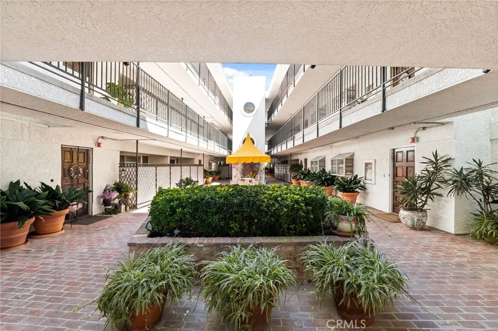 Additional image 39 of 4950 Louise Ave Unit 304, Encino, CA 91316
