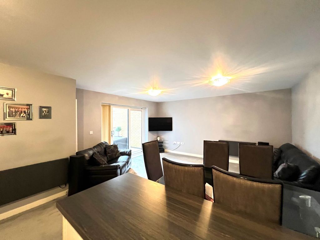 Additional image 4 of 2 bed flat for saleMoyle House, Little Brights Road, Belvedere DA17