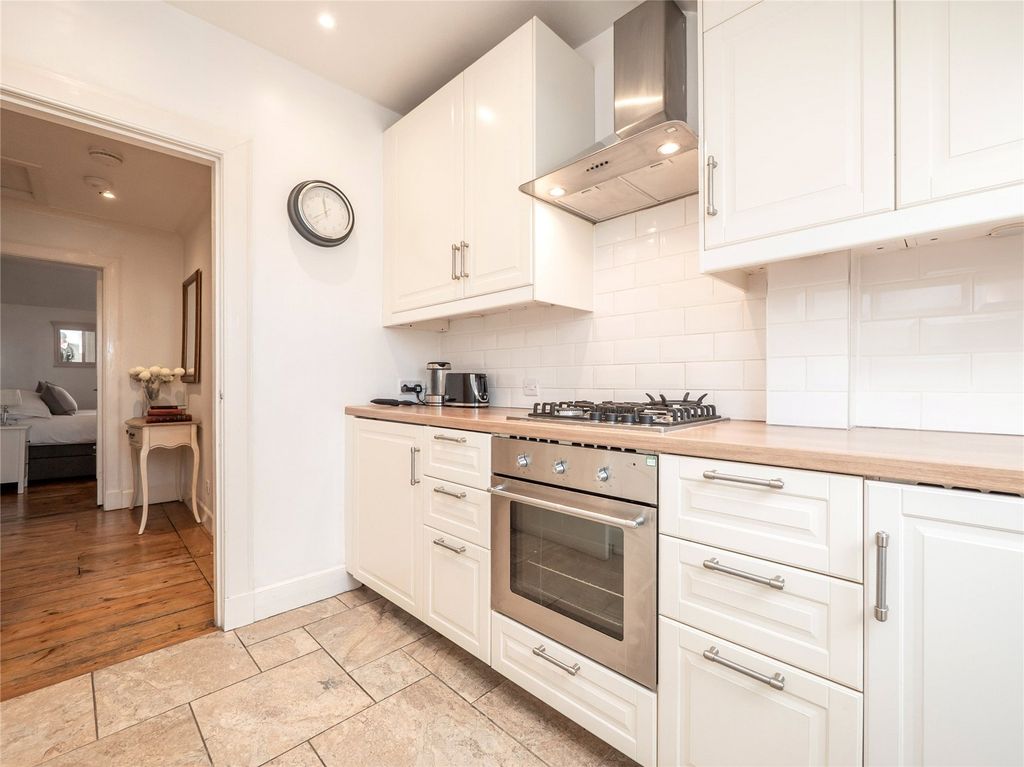 Additional image 5 of 2 bed flat for saleElder Street, New Town, Edinburgh EH1