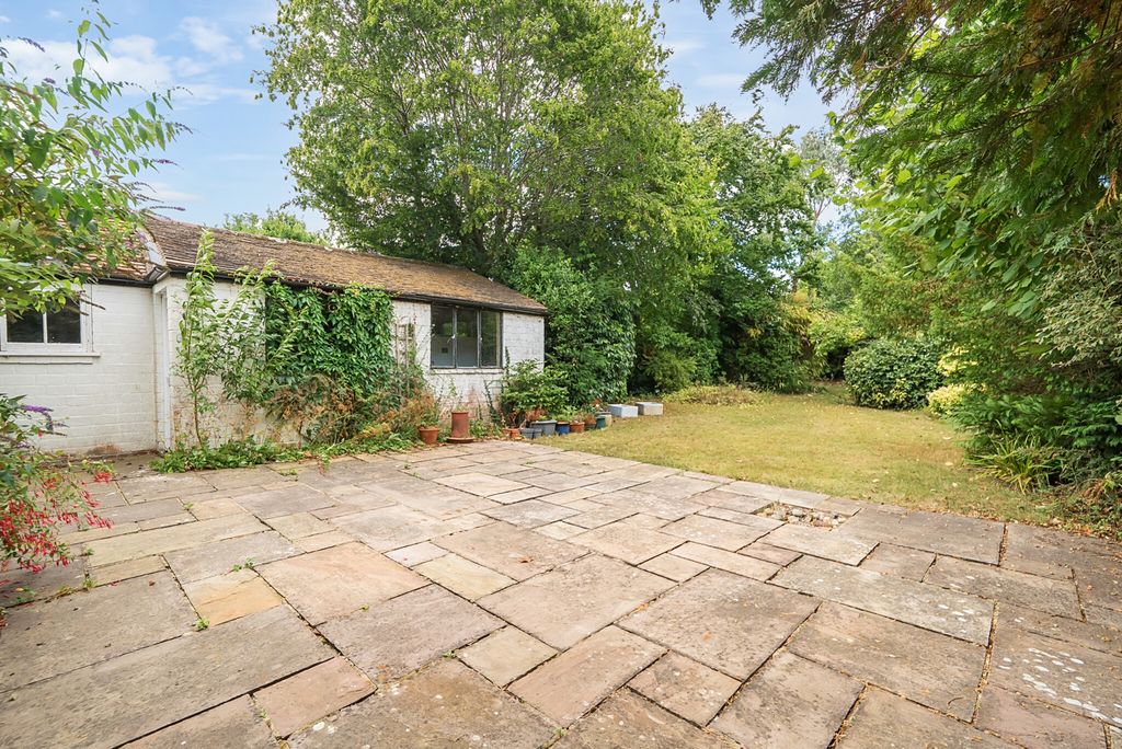 Additional image 4 of 6 bed detached house for saleNorthcourt Avenue, Reading, Berkshire RG2