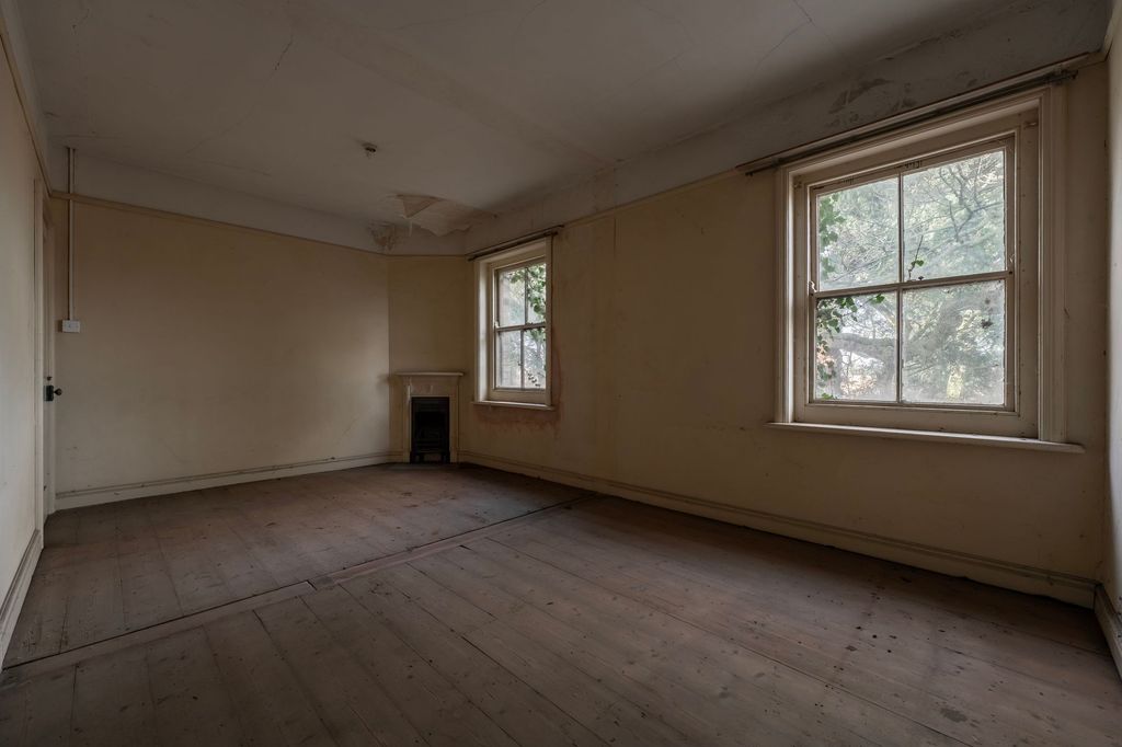 Additional image 5 of 8 bed property for saleEllingham Road, Attleborough NR17