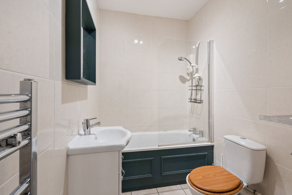 Additional image 11 of 2 bed flat for sale3 (Gf1), Cornwall Street, Edinburgh EH1