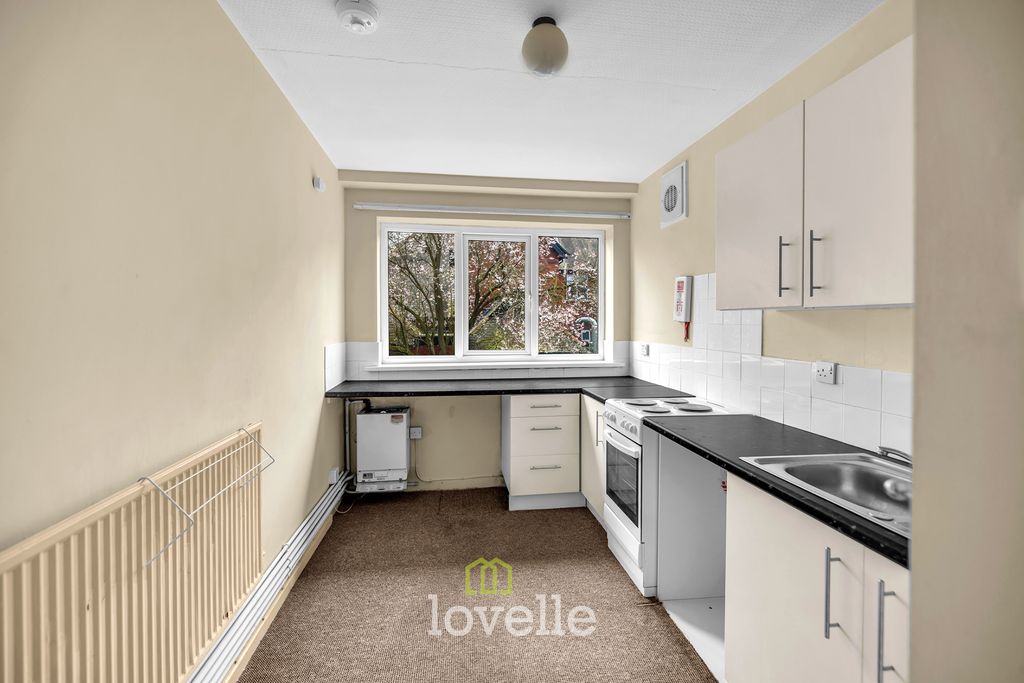 Additional image 12 of 2 bed flat for saleBargate, Grimsby DN34