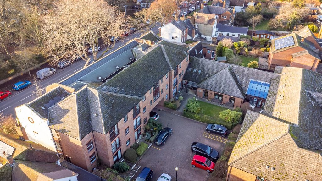 Additional image 9 of 2 bed property for saleElmwood Court, High Street, Baldock SG7