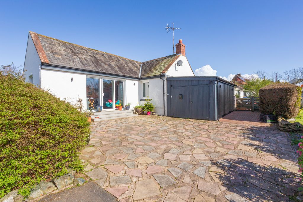 Additional image 23 of 3 bed detached bungalow for sale26 Main Road, Collin, Dumfries DG1