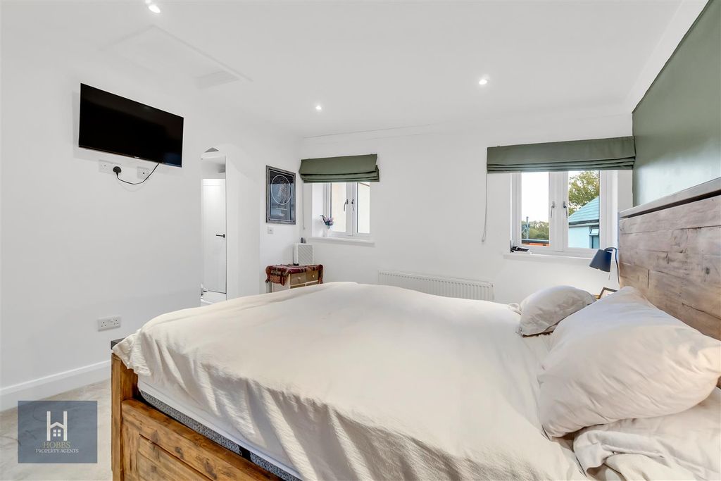 Additional image 21 of 5 bed detached house for saleBadminton Road, Old Sodbury, Bristol BS37