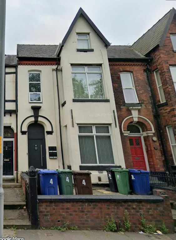 6 bed block of flats for saleMossley Road, Ashton-Under-Lyne OL6