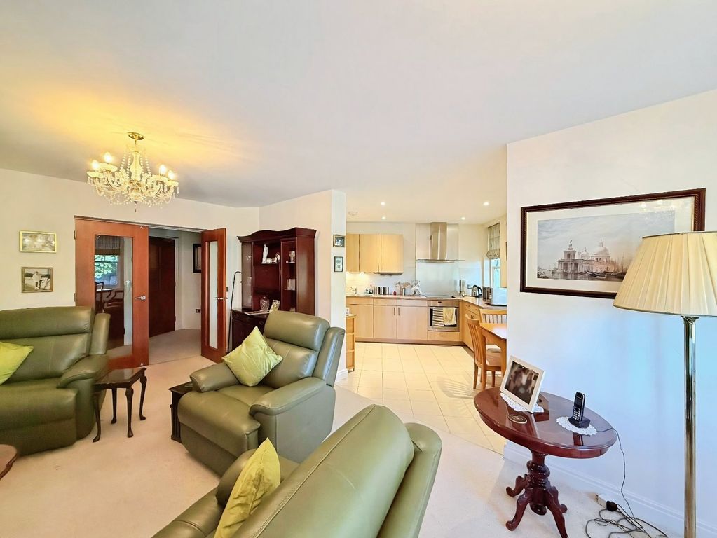 Additional image 4 of 2 bed flat for saleGroby Road, Altrincham WA14