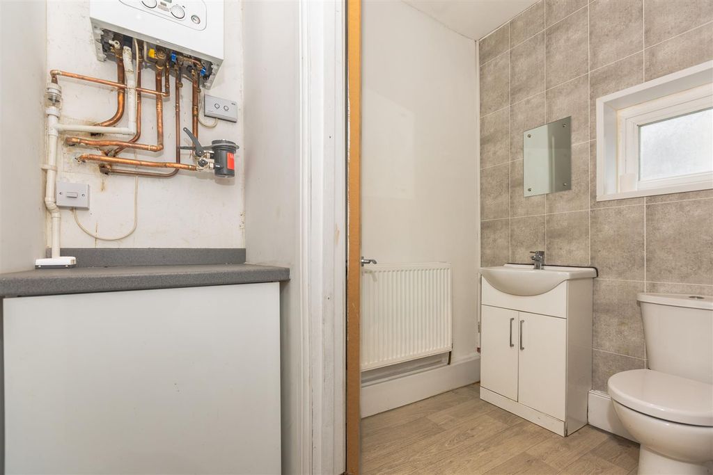 Additional image 6 of 3 bed detached house for saleLlewellyn Street, Llanelli SA15