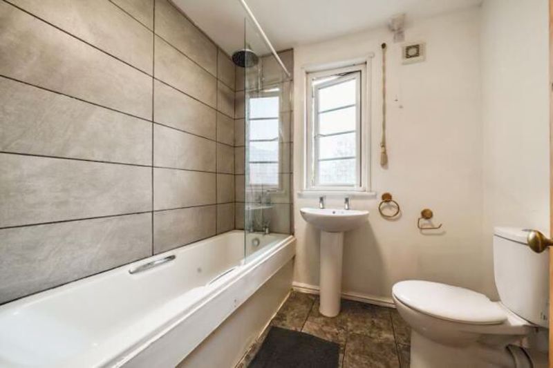 Additional image 7 of 9 bed property for saleMarlborough Road, Banbury OX16