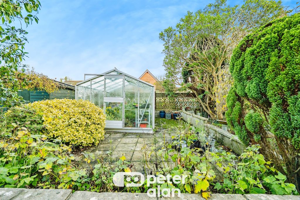 Additional image 31 of 4 bed detached bungalow for saleHighlight Lane, Barry CF62