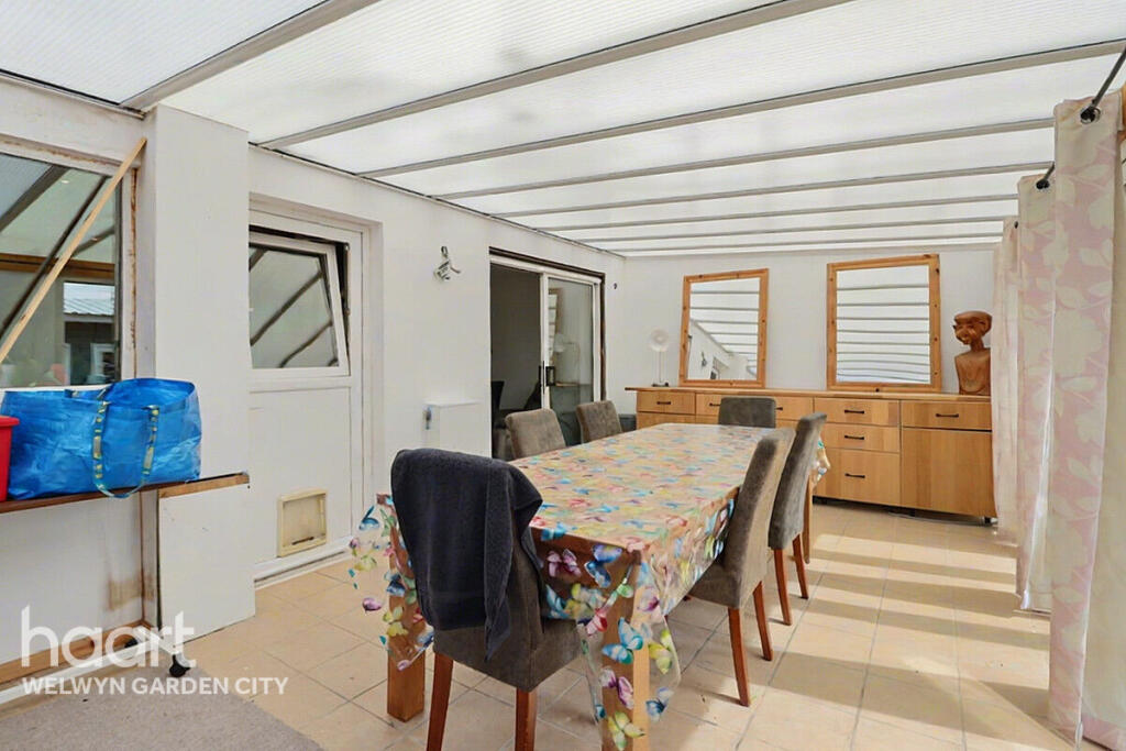 Additional image 7 of Wellcroft Road, Welwyn Garden City