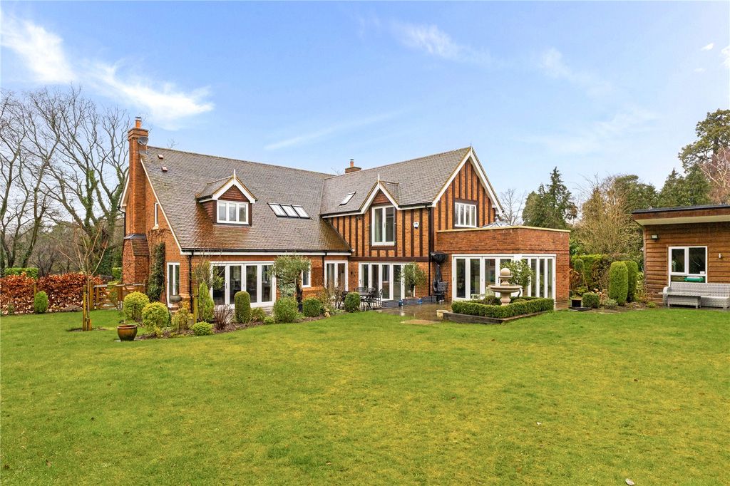 Additional image 2 of 4 bed detached house for saleBullbeggars Lane, Potten End, Berkhamsted, Hertfordshire HP4