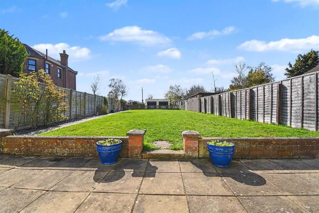 Additional image 25 of 3 bed property for saleMain Street, Howsham, Market Rasen LN7