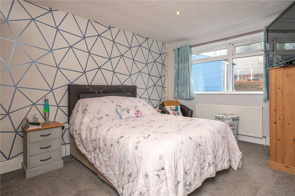 Additional image 19 of 3 bed bungalow for saleWhite Lee Road, Batley, West Yorkshire WF17
