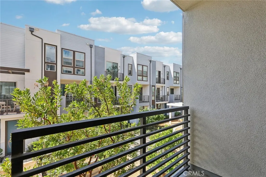 Additional image 66 of 302 Placemark, Irvine, CA 92614