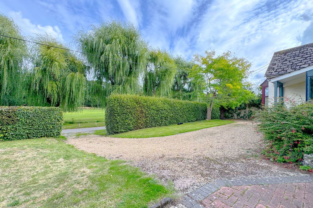 Additional image 17 of 3 bed bungalow for saleBrook Cottage, Old Alresford, Alresford SO24