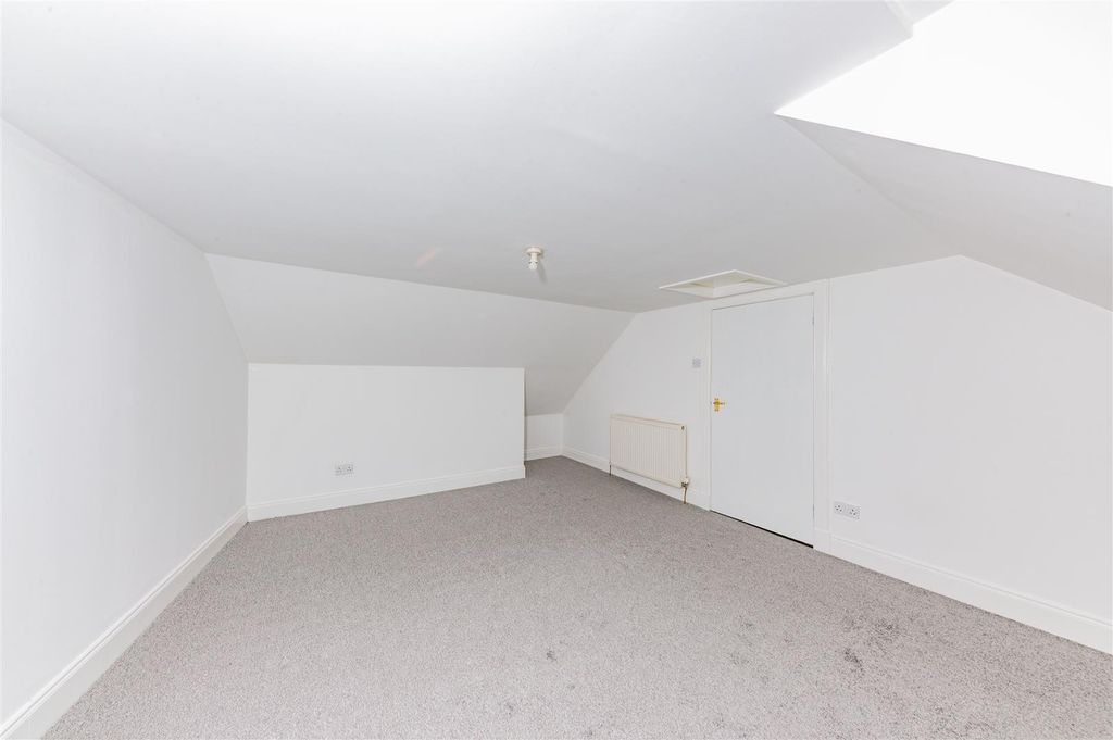 Additional image 7 of 2 bed flat for saleWest Grimsby, Arbroath DD11