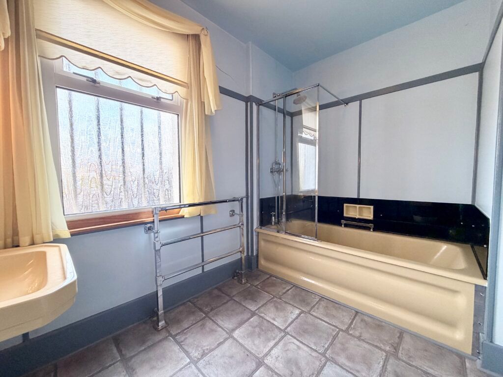 Additional image 18 of 3 bed semi-detached house for saleSpringwells Avenue, Airdrie ML6