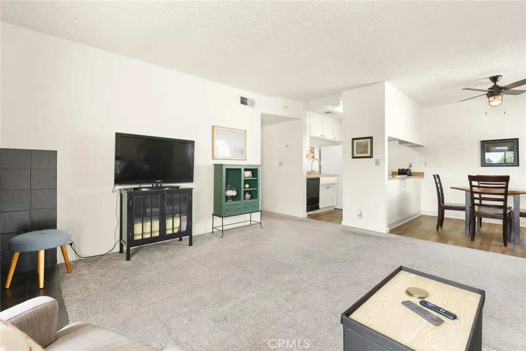 Additional image 6 of 2220 Notre Dame Blvd Unit 5, Chico, CA 95928