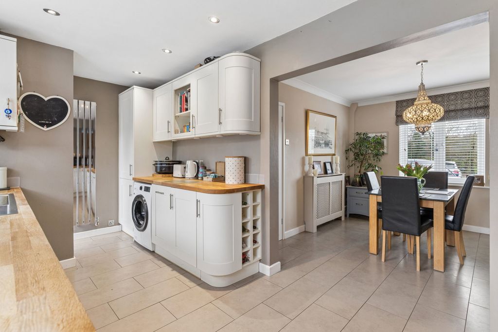 Additional image 8 of 3 bed terraced house for saleWeston Way, Baldock SG7