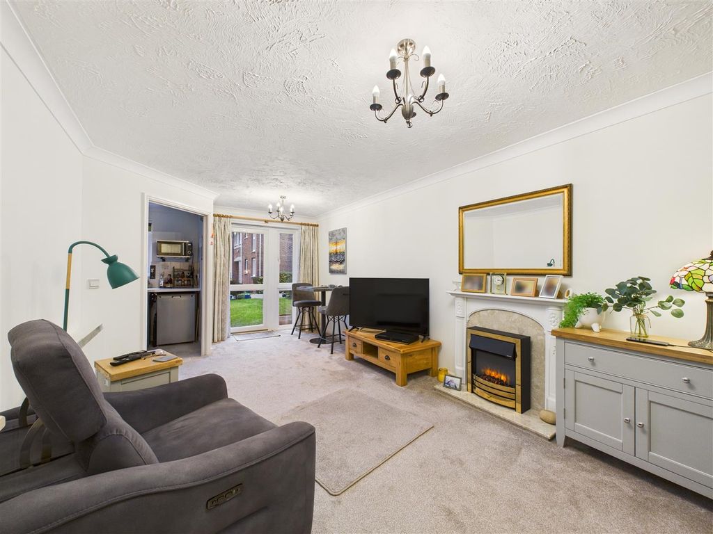Additional image 2 of 1 bed flat for saleBarrow Lane, Hessle HU13