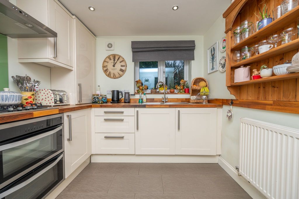 Additional image 10 of 2 bed semi-detached house for saleAbbey Mews, Alcester B49