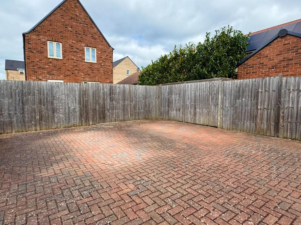 Additional image 14 of 1 bed flat for saleFlanders Close, Bicester OX26