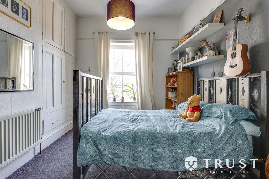 Additional image 25 of 4 bed terraced house for saleGrosvenor Road, Batley WF17
