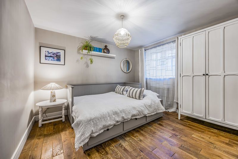 Additional image 3 of 1 bed flat for saleBridge Road, Emsworth PO10