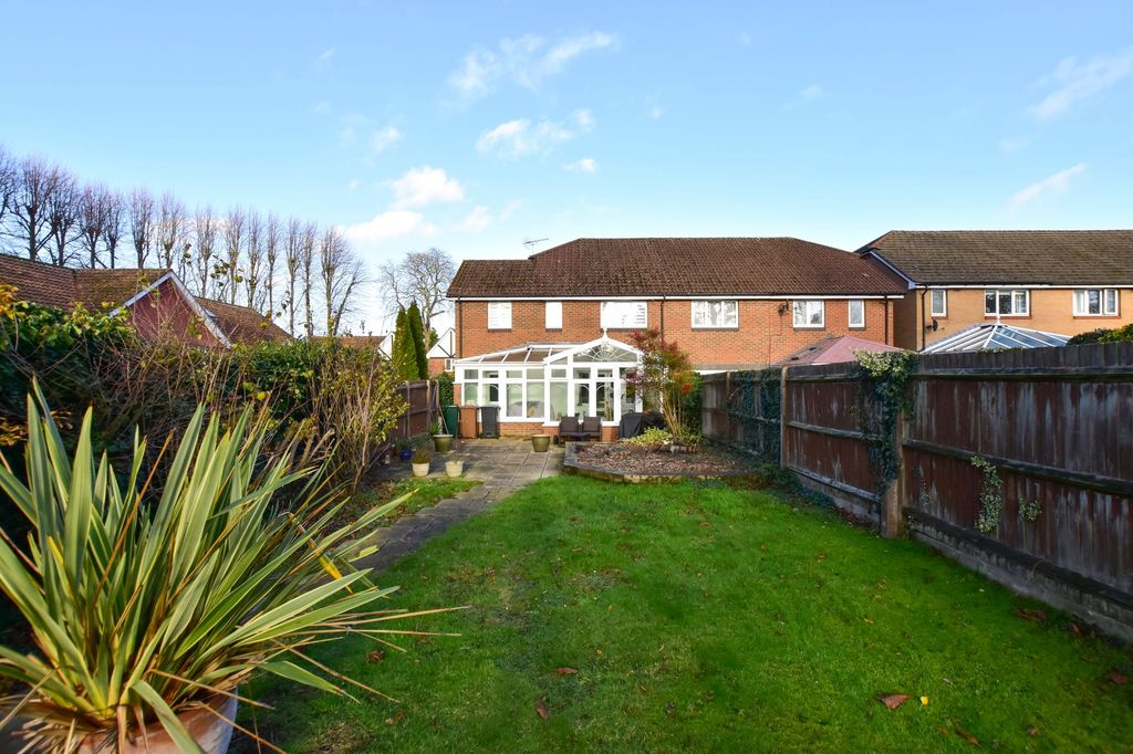 Additional image 18 of 4 bed end terrace house for saleLapwing Way, Abbots Langley WD5