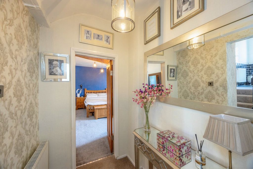 Additional image 22 of 4 bed detached house for saleThe Green, Royston, Barnsley S71