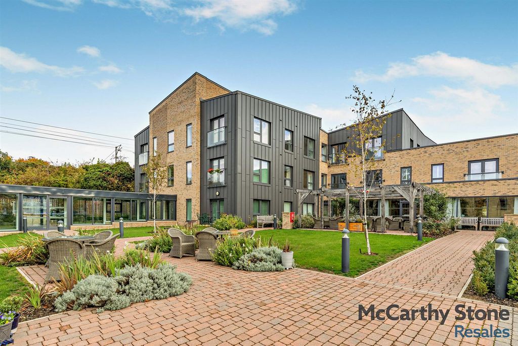 Additional image 2 of 1 bed flat for saleNorton Place, Icknield Way, Baldock SG7