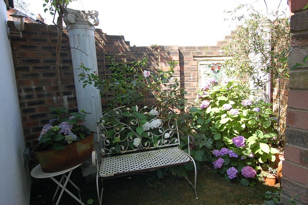 Additional image 33 of 4 bed end terrace house for saleKings Road, Ashton-Under-Lyne, Greater Manchester OL6