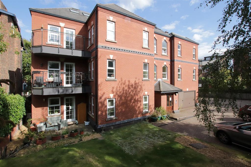 Additional image 12 of 2 bed flat for saleBarrington Road, Altrincham WA14
