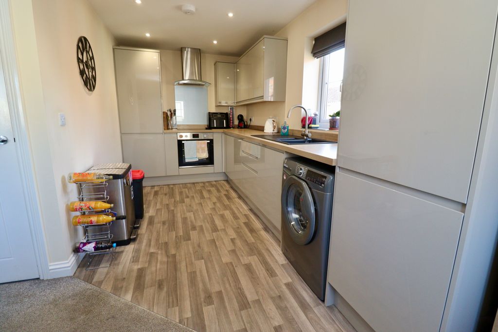 Additional image 5 of 2 bed maisonette for saleWesley Court, Market Rasen LN8