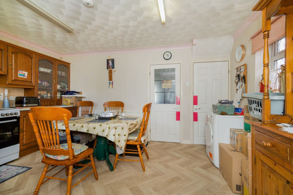 Additional image 7 of 2 bed semi-detached house for saleNanny Marr Road, Barnsley S73
