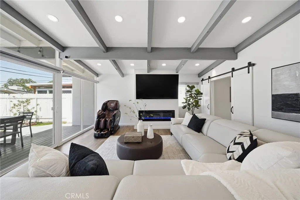 Additional image 38 of 517 S Richman Ave, Fullerton, CA 92832